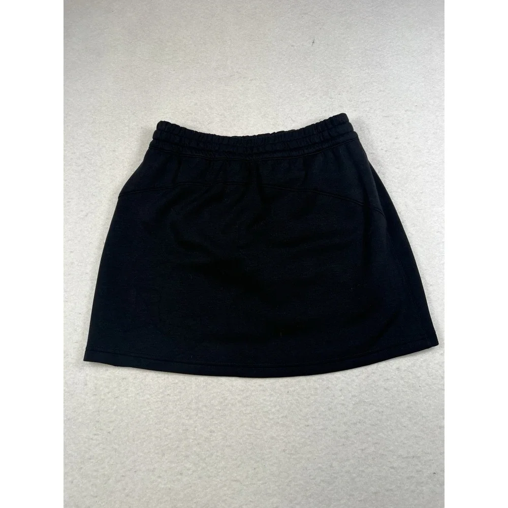 SPANX Air Essentials 14" Skort Womens M Black Athleisure Stretch Workout NWT - Picture 2 of 6